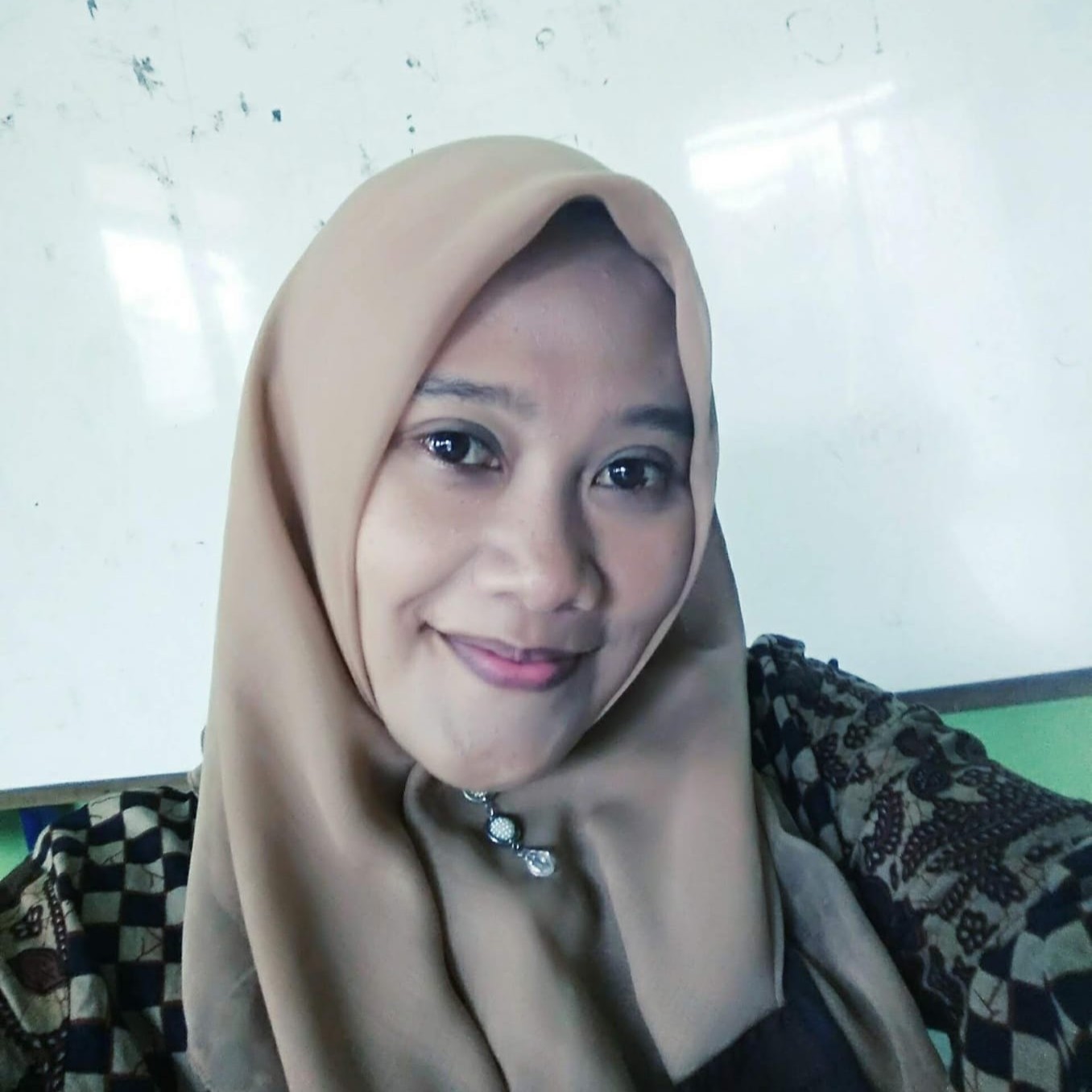 Siti Hapsari, S.Sos